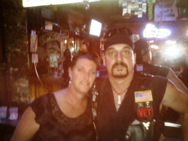 Kim -And- Dale @ Froggys