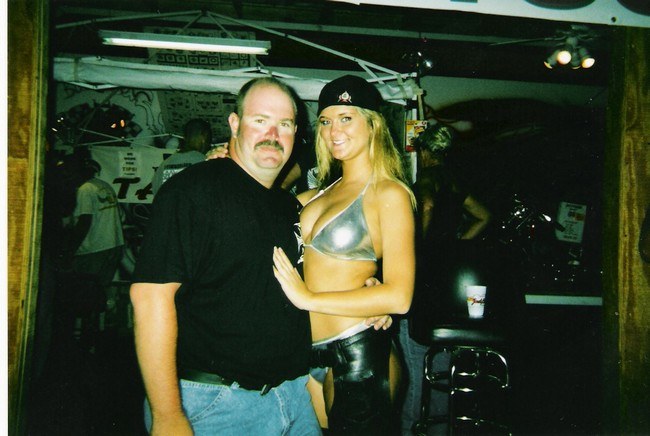 Just a hug from the beer maiden.. SBB 4-Corners