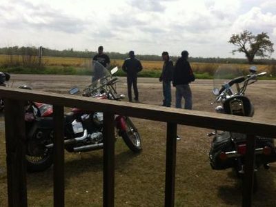 Pitstop at The Dog House on second ride of the season.