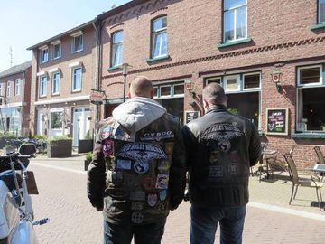 dutch tractor riders