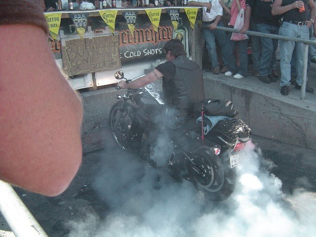 come on-C- start burning that tire