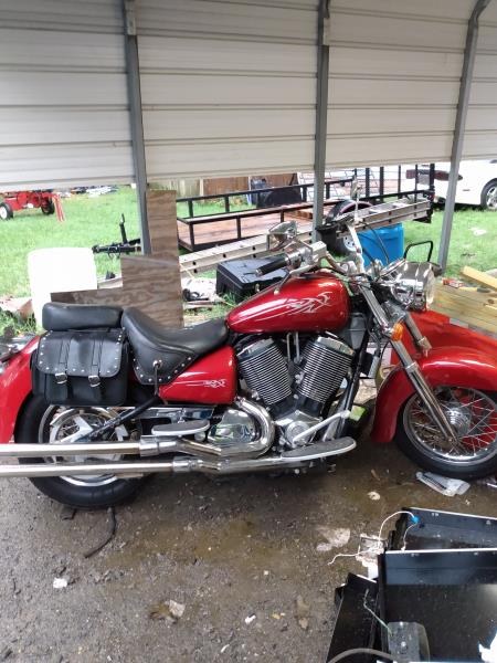 Kelly`s 03 Victory V92c