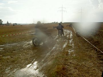 small engine race over 6 hours