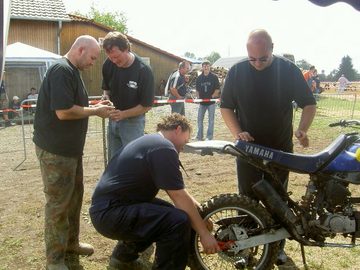 small engine race over 6 hours