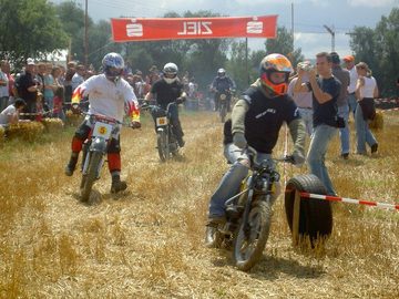 small engine race over 6 hours