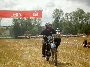 small engine race over 6 hours