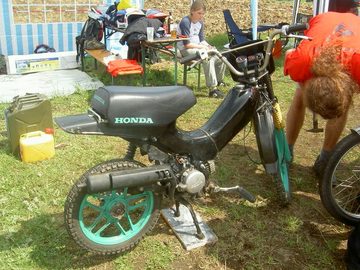 small engine race over 6 hours