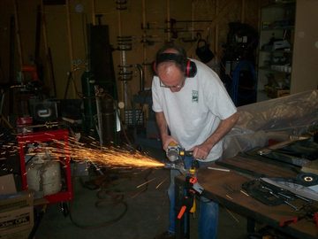 Grinding the side plates