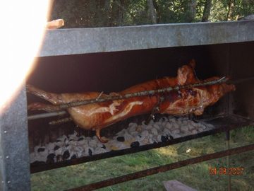 the suckling pig ready to eat