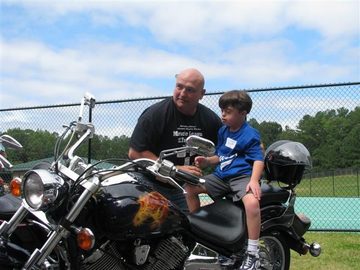 they like the bikes; but did you notice the rear rotor on that scoot?????